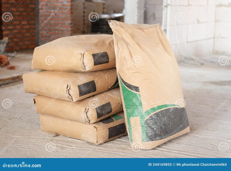 Cuántas bolsas de cemento se necesitan para un metro cuadrado de obra 28 bolsas de cemento apiladas en construccion