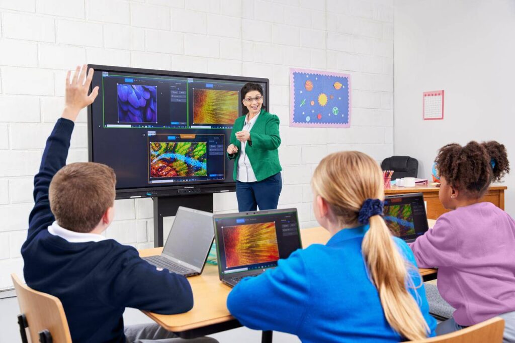 Qué es el aula virtual de la Escuela del Sol y cómo acceder